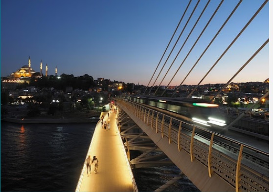 Metro Journey to Historic Peninsula