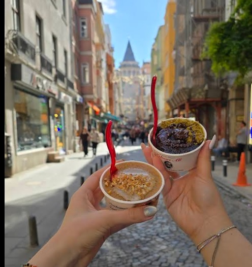 Turkish Helva with İcecream 