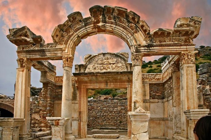 ephesus hadrian.jpg