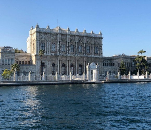 dolmabahce palace